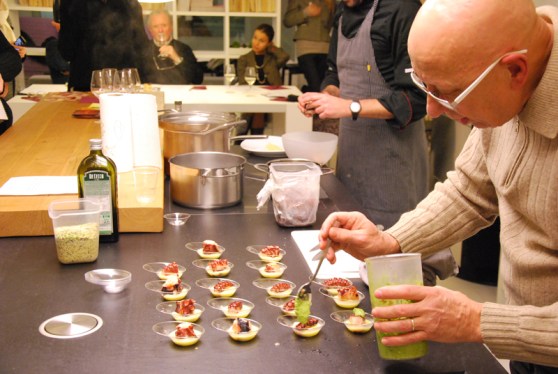 Piovra saltata su crema di patate con salsa verde