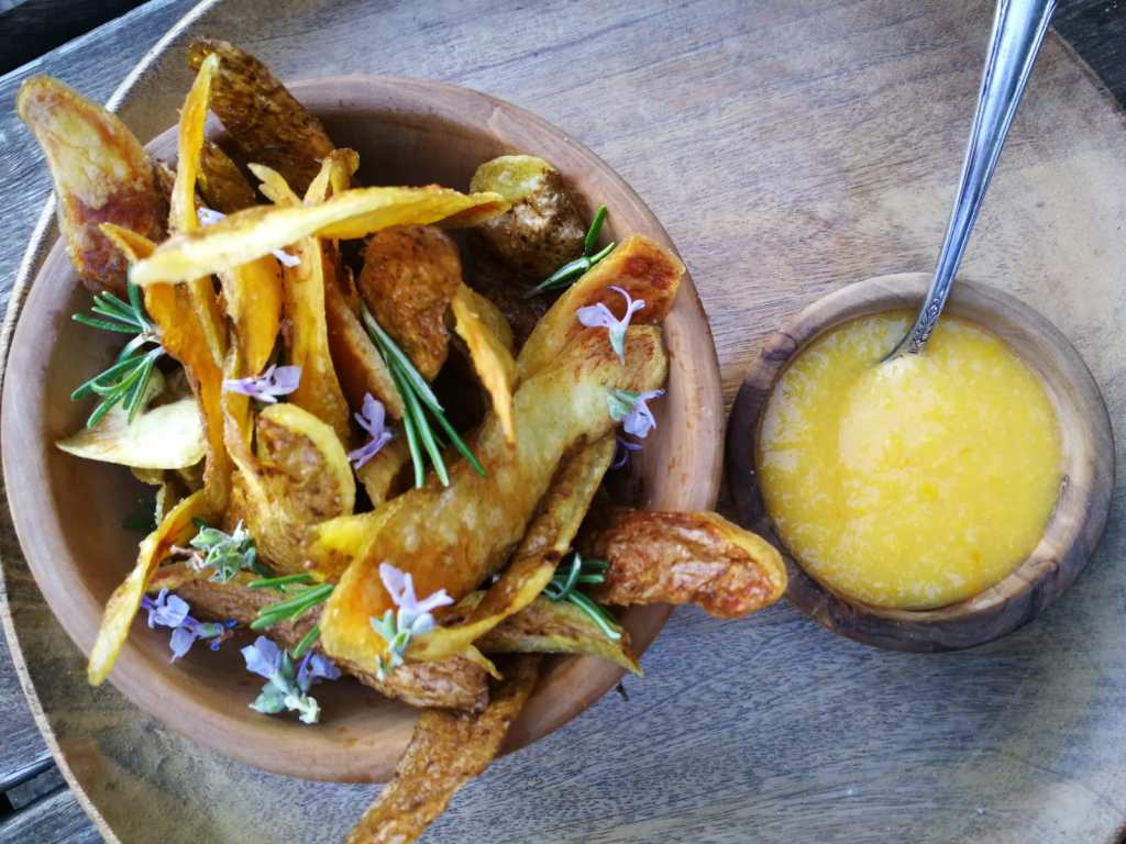 5529ea25-f903-47a5-9569-12fd74d0d8d2